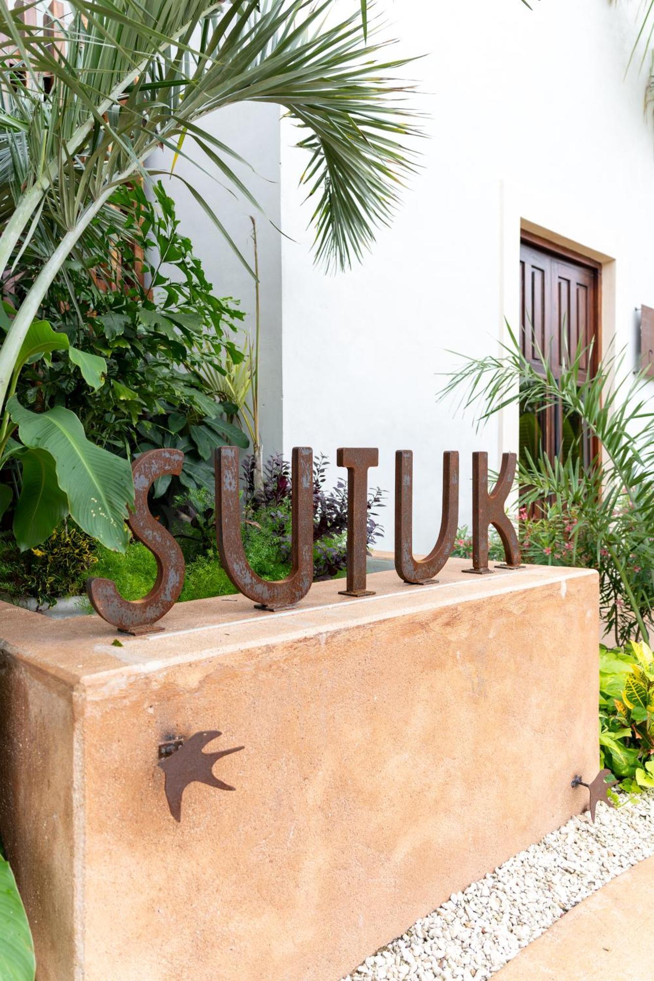 Hotel Sutuk Valladolid  Exterior foto